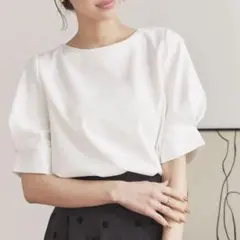 ホワイト パフスリーブ トップス M5