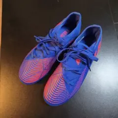 adidas Predator ジュニアサッカーシューズ 青/赤　23.5cm