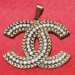 CHANEL ヴィンテージ　ＣＣロゴ　ペンダントトップ　シェブロン ゴールド