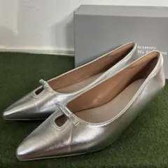 ユナイテッドアローズポインテッドトゥパンプス24.5シルバー