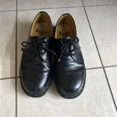 ドクターマーチン ブーツ・革靴