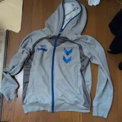 Item thumbnail for item 802e0a29-ecbd-426b-a327-3cd3d5076c22