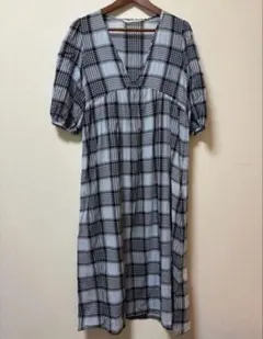 ZARA ワンピース チェック パフスリーブ ロングワンピースのサムネイル