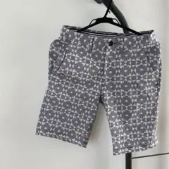 adidas 幾何学模様 ショートパンツ