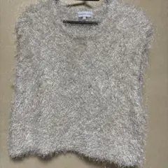 美品　しまむらseason reason ジャギーベスト　アイボリー　ベージュ