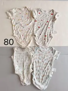 ユニクロ　ボディスーツ 80