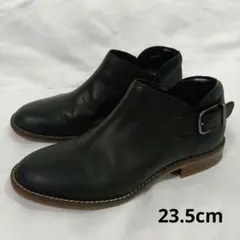 Item thumbnail for item 19529941-c688-4d09-bada-fcfdd4b08ab2