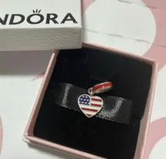 PANDORA パンドラ アメリカ限定　USA 国旗ハート ダングルチャーム