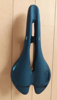 サドル　サンマルコのサムネイル