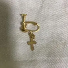 ゴールド クロスチャーム 片耳用ピアス