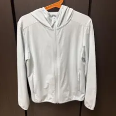 UNIQLO ユニクロ エアリズム UVカットパーカー 水色