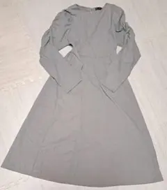ロングワンピース パワーショルダー ブルーグレー Mサイズ