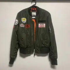 Bershka MA-1ジャケット オリーブグリーン