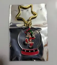 ディズニーストア　クリスマス　キーチェーン　グーフィー　開封のみ