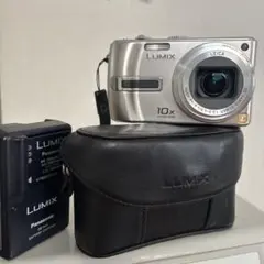 美品♡Panasonic LUMIX コンパクトデジタルカメラ DMC-TZ3のサムネイル