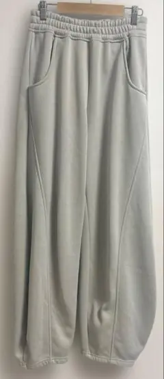 カーブパンツ ジョガーパンツ