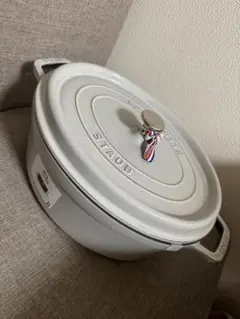 ストウブ(staub)／ココット ラウンド【20cm】ピュアホワイト：新品