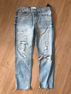 最終値下げ⭐︎ZARAダメージデニム シガレットジーンズ