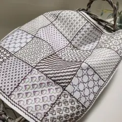 Item thumbnail for item 3dca697f-e6cb-48ec-9c21-eea8b14bd03e