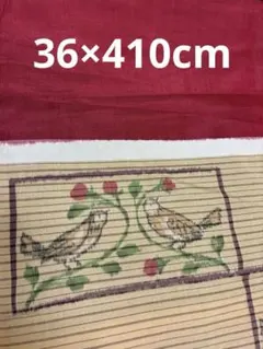 手芸用品　布団皮　リメイク　赤　緑　鳥と花のデザイン生地 はぎれ　レトロ