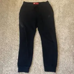 Item thumbnail for item ee316510-6dd2-45ba-9fd0-1c6bdb16269c