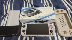 TRIMUI SMART PRO ゲーム機 本体とケース付き
