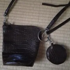 ダークブラウン クロコダイル風ショルダーバッグ