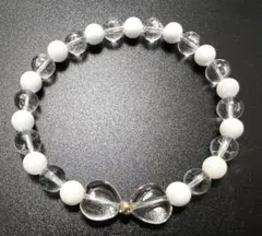 ヒマラヤ水晶 ♡ ハート水晶　♡シャコ貝　ブレスレット