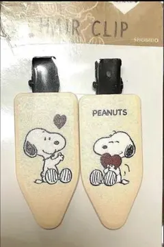 PEANUTS スヌーピー　ヘアクリップ