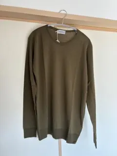 新品未使用　John Smedley クルーネックセーター　S カーキ　秋冬のサムネイル