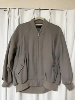 リフレクト　ブルゾン