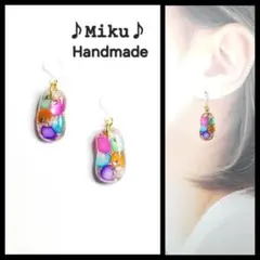 No.560-E　カラフル☆さざれ石☆レジン☆ピアス・イヤリング