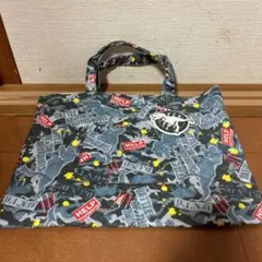 Item thumbnail for item 0bbfe5a2-5591-420f-a59a-8b28036a7fae