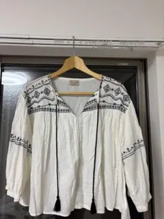 Item thumbnail for item 7ba10315-0518-48f6-93e8-9820a0a0756a