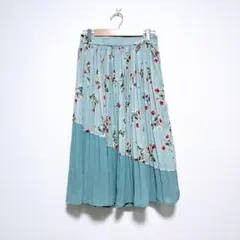 レンアイケイカク 花柄 総柄　斜めライン　切替 プリーツスカート 水色　きれいめ