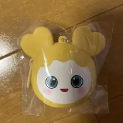 新品未使用 TWICE シリコンミニウォレット ツウィ GIGO限定 - メルカリ