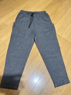 グレーのカジュアルパンツ Mサイズ