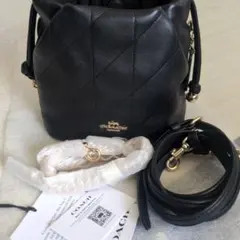 未使用品！COACH　フェイ ミニ ドローストリング バッグ・キルティング