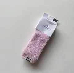 未使用 Alo Yoga もこもこ　ルーム 靴下 ソックス 1点