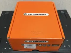 LE CREUSET 両手鍋 オレンジ14センチ(新品未使用)のサムネイル