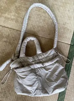 パフドローストリングショルダーバッグのサムネイル
