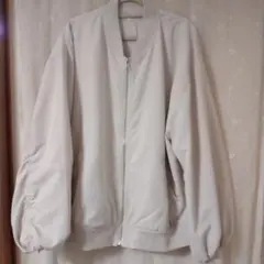 ハニーズ　バルーン袖ブルゾン　オフホワイト裏地付き