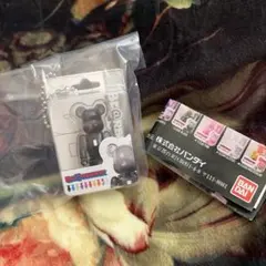 BE@RBRICK パッケージチャームコレクション　クリアカラー　クリアブラック