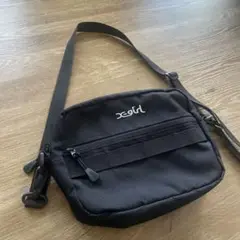 【x girl ♡美品】ブラック ボディバッグ