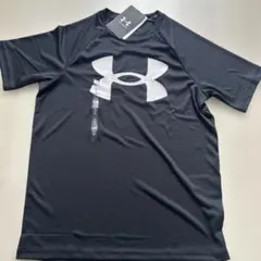 セール【新品】Under Armour Tシャツ YLサイズ（150）のサムネイル