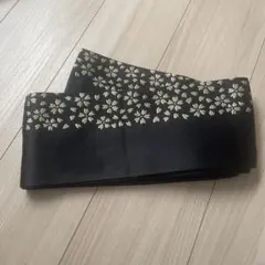 黒地 桜柄 半幅帯のサムネイル