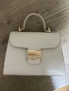 Charles & Keith トップハンドルバッグ