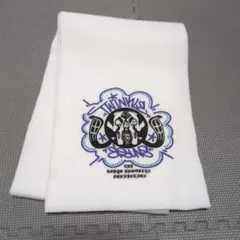 ロゴ入白マフラー　フワフワ