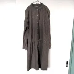 オリーブ色 長袖シャツワンピース