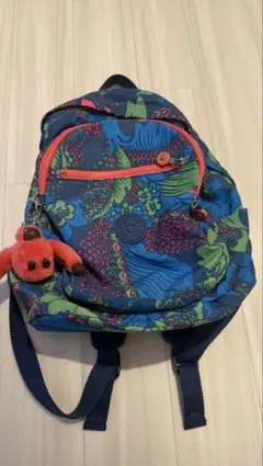 キプリング バックパック